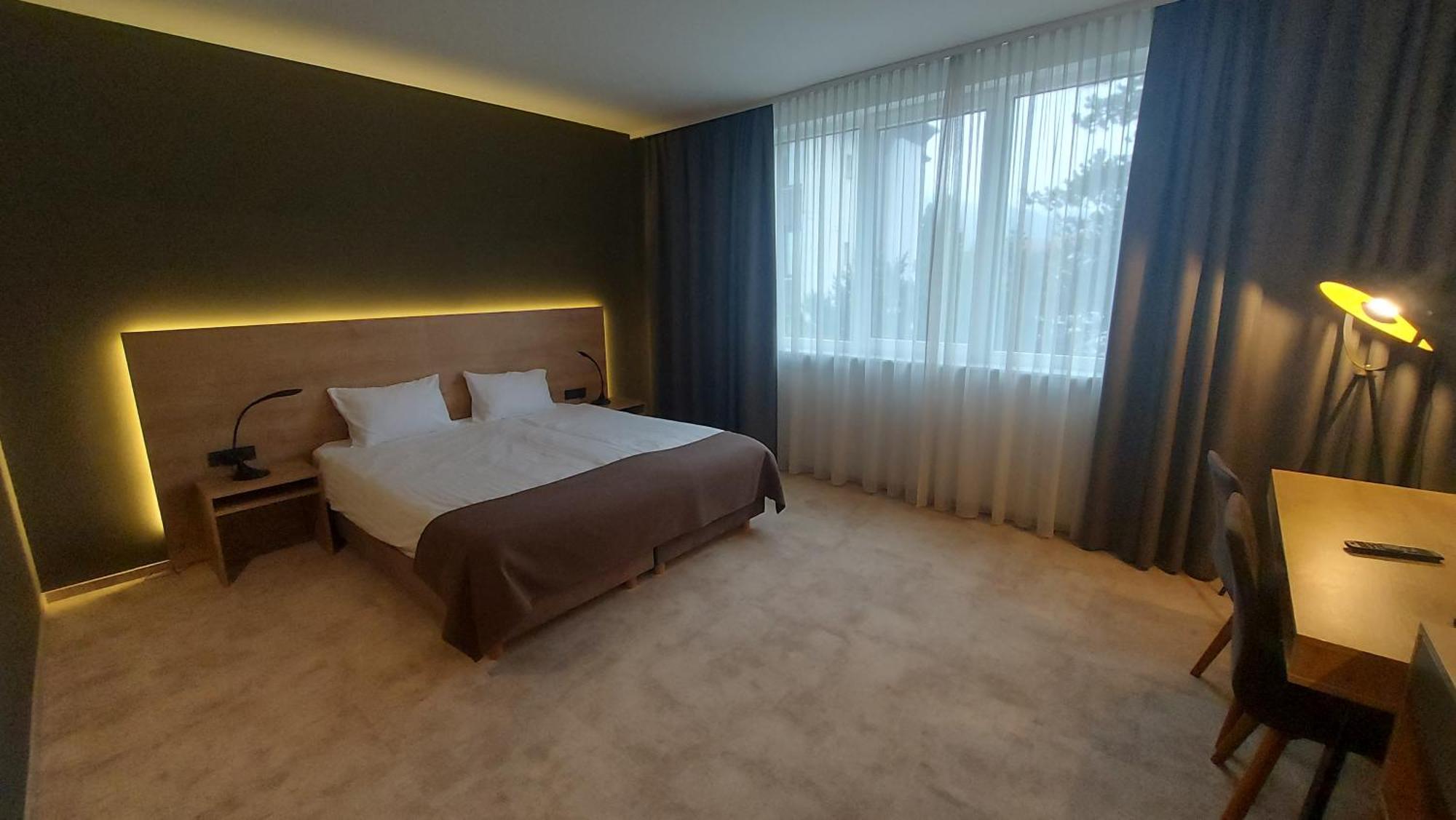 Hotel 皮瑞伯德 外观 照片